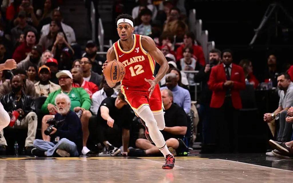 快船再胜老鹰,继续保持西部次席 快船再胜老鹰,继续保持西部次席