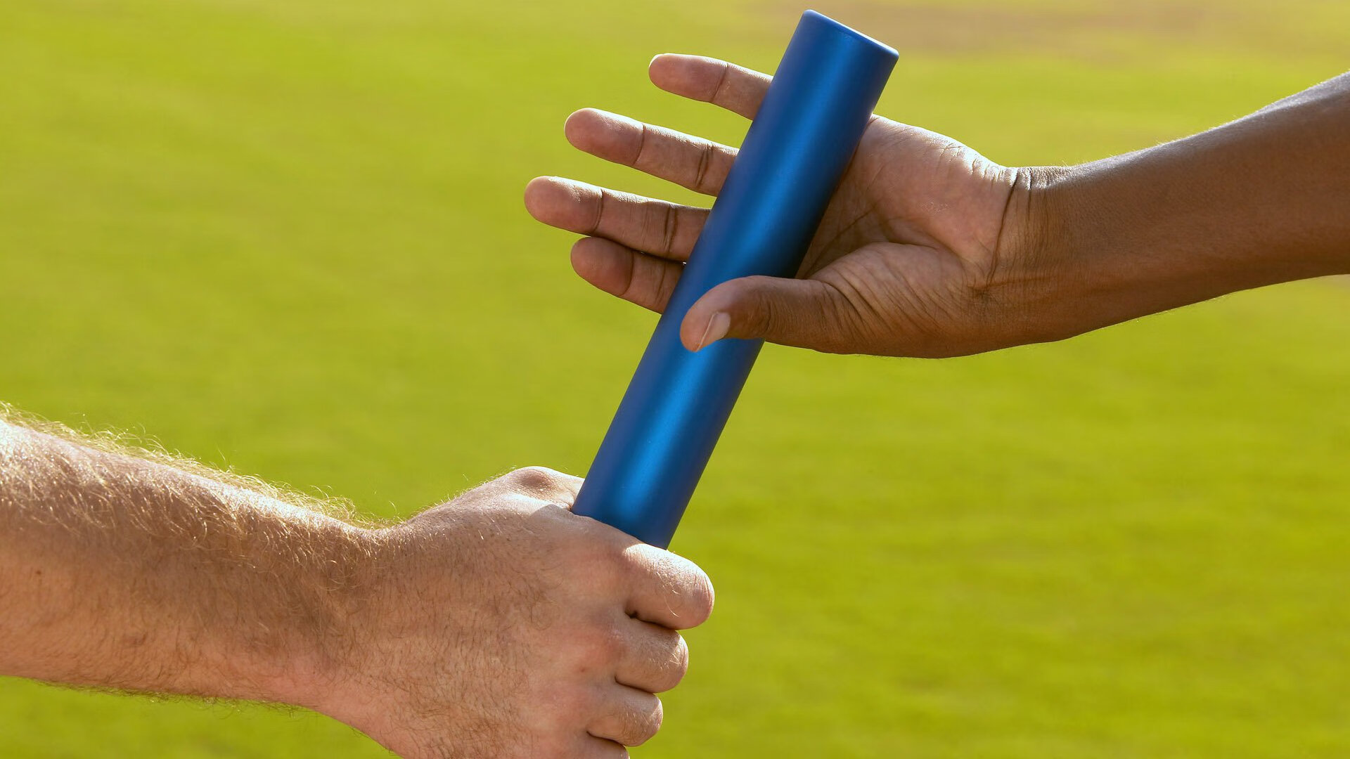 浴血鏖战铸就传奇，广厦钢铁洪流碾碎步行者，昂首挺进下一轮！