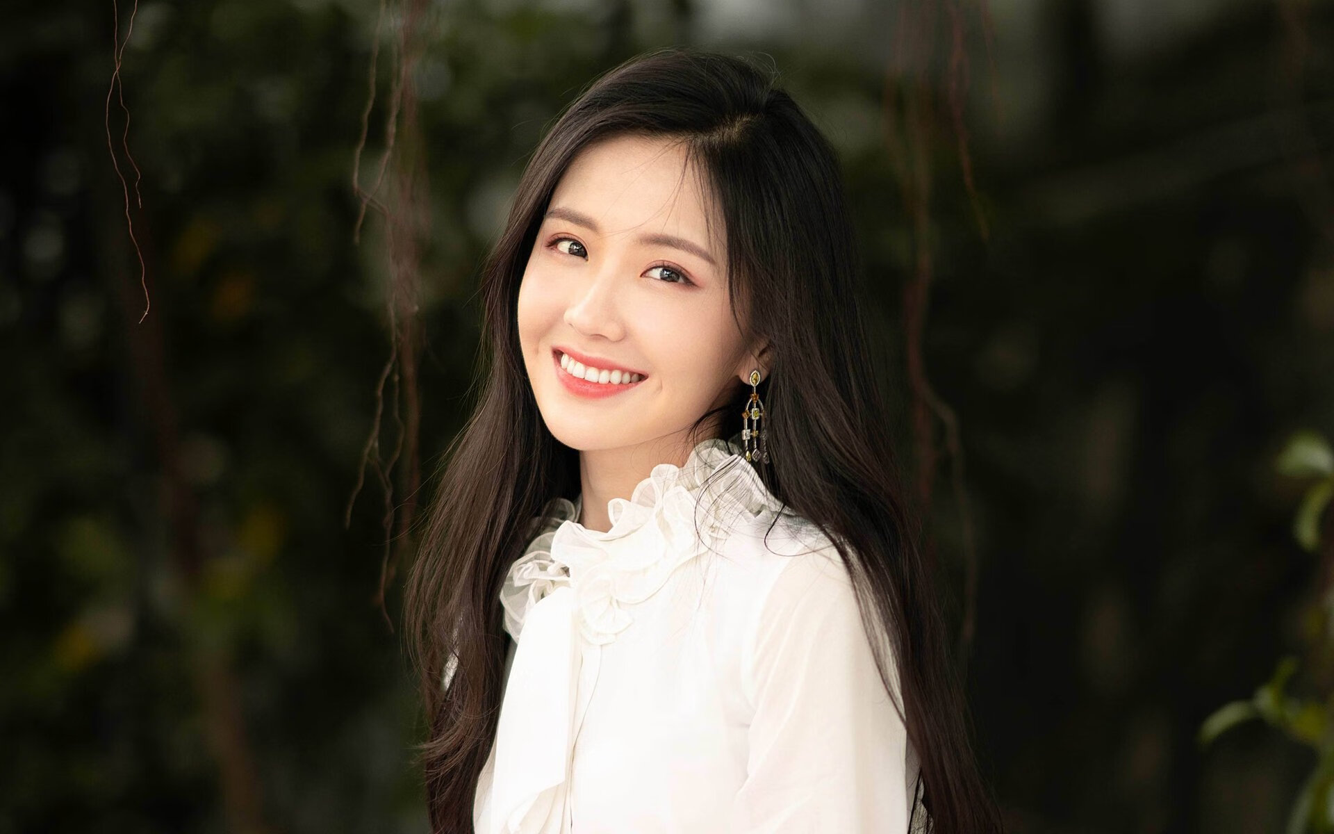 灰熊狂胜魔术！武切维奇关键先生统治比赛