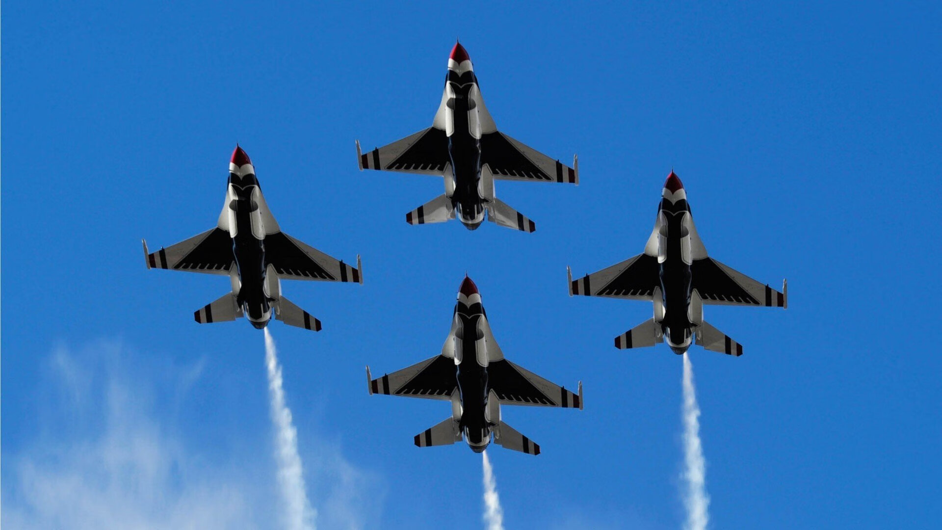 梅西数据统治全场，国际米兰轻取土耳其劲旅，足球世界双星闪耀