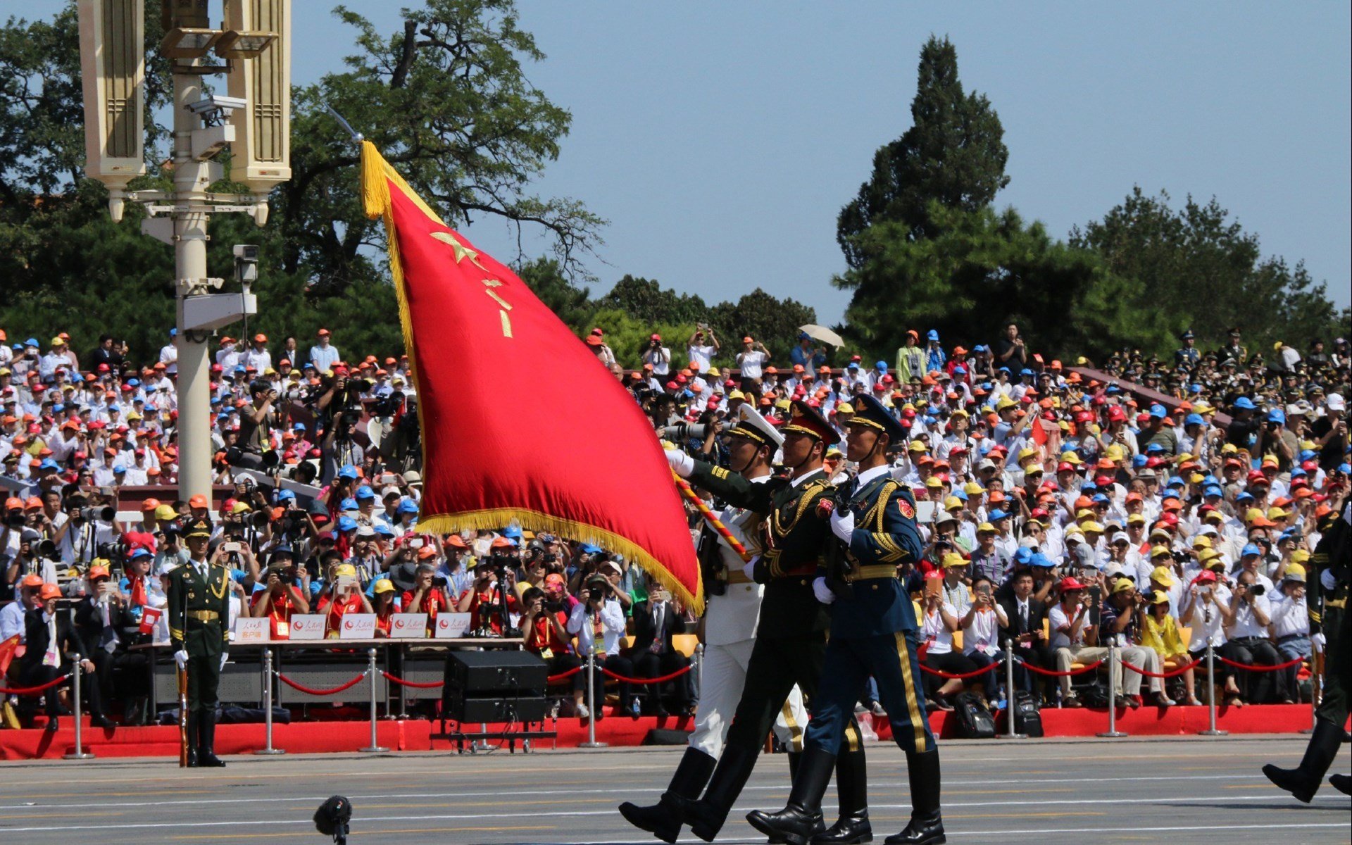 伊布绝杀定乾坤！牙买加巅峰对决胜出几内亚，关键先生闪耀时刻